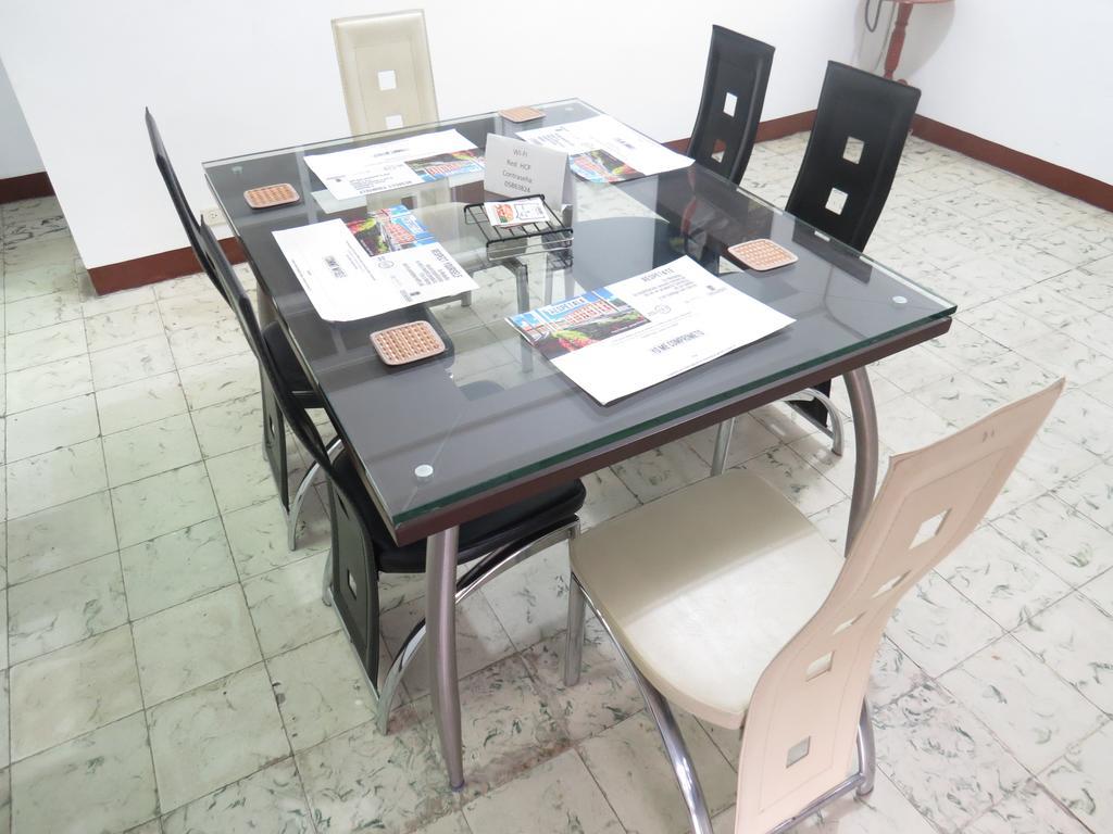 Hostal Casa Prado Medellín Eksteriør bilde